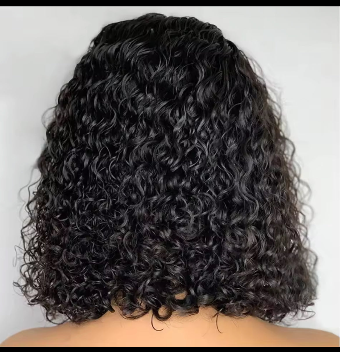 Crépus bouclés Perruques de cheveux humains 13X4 dentelle frontale , Perruques pour les femmes pré-plumées