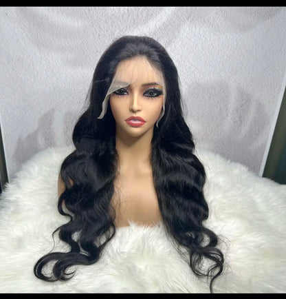Perruque Lace Frontal Wig Body Wave naturelle, cheveux humains vierges, 13x4 , Dentelle transparente, 26 pouces, pour femmes